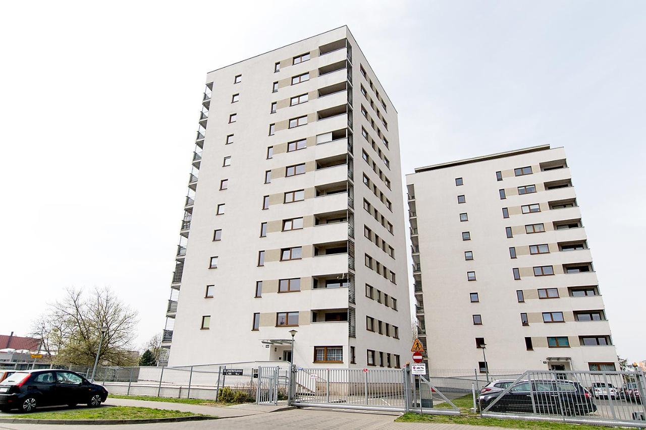 Apartament Z Widokiem Poznań Buitenkant foto